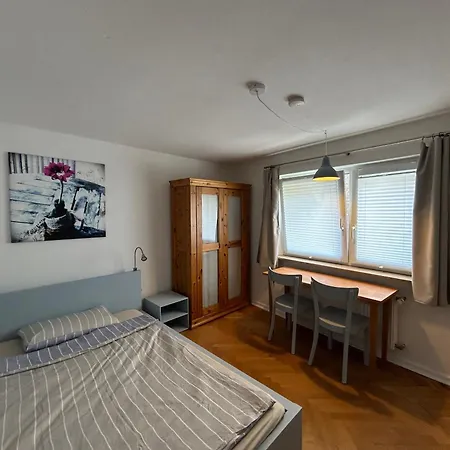 Private Zimmer Mit Kuechennutzung Und In Rheinnaehe Affittacamere