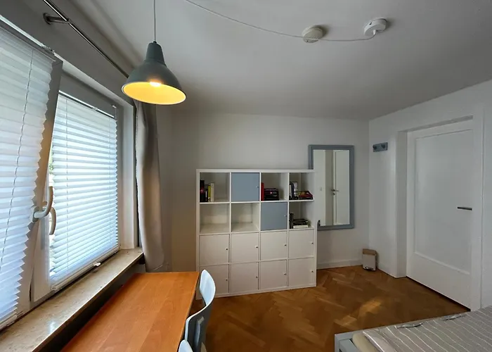 Private Zimmer Mit Kuechennutzung Und In Rheinnaehe Affittacamere